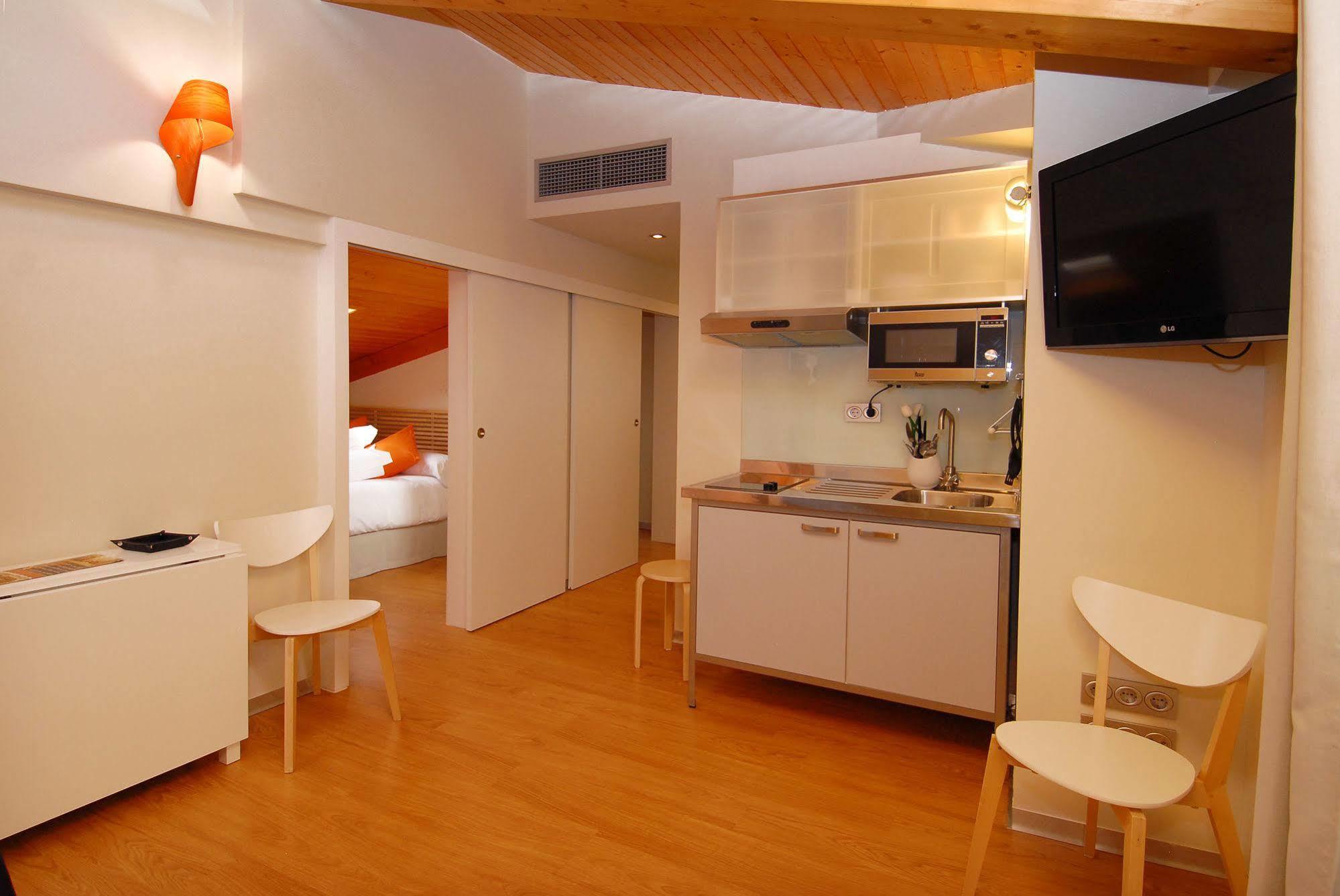 Hostal Rimbombin Burgo Exteriör bild
